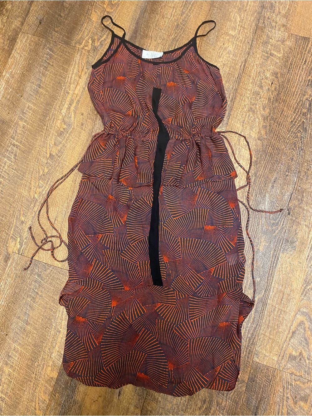 A.L.C 2013 100% Silk Tiered Dress Boho Chic Geometric Tie Waist Casual Sz Sm